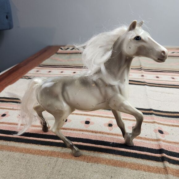 Vintage Horses Plastic Bundle Of 2 M.T.H.K 1990's - Picture 7 of 12